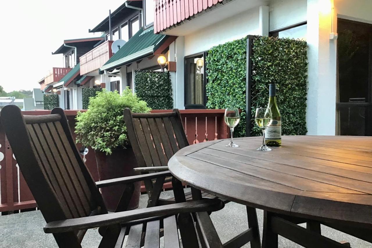 פאיהייה The Swiss Chalet Holiday Apartment 4, Bay Of Islands מראה חיצוני תמונה